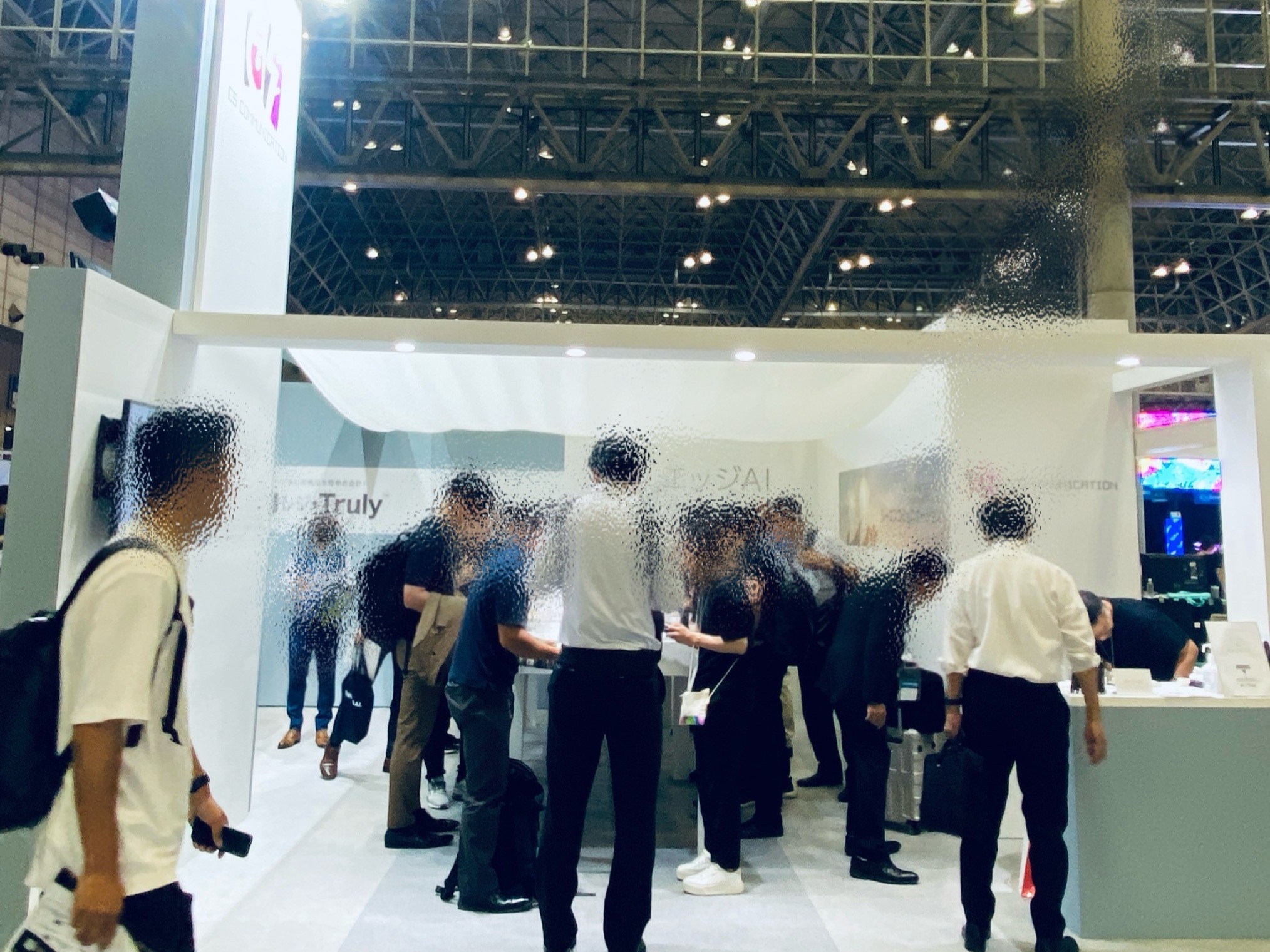 展示会は大盛況